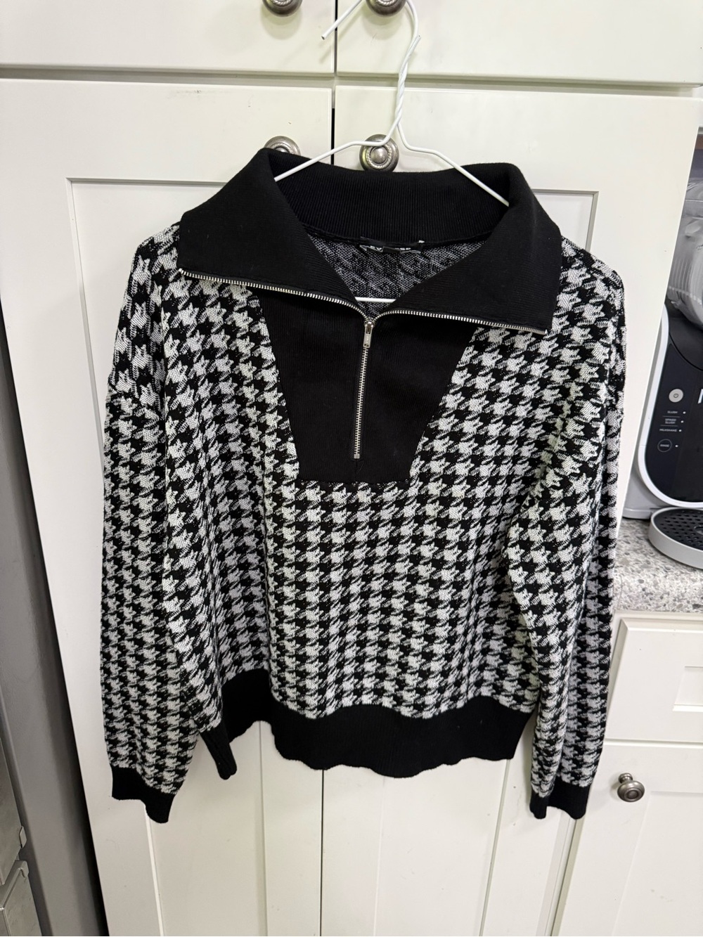 Express Black and White Houndstooth Zip-Collar Sweater